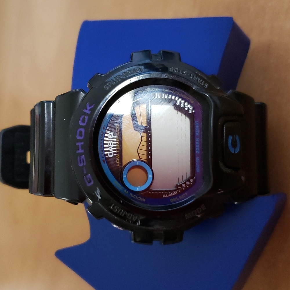 G-SHOCK Men’s Black Digital Sports Watch - Black/Purple Accents